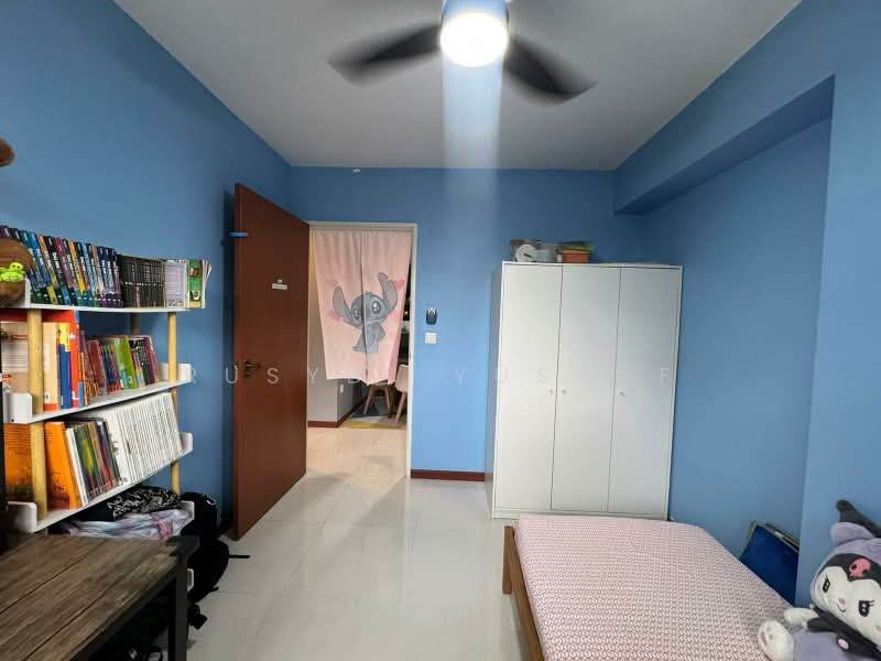 674B Fern Grove @ Yishun, 674B Yishun Avenue 4, 3 Bedrooms, 1,001 sqft, HDB Flat For Sale, by Rusydi Yusoff, 500168809 - Bedroom - PropertyGuru.com.sg