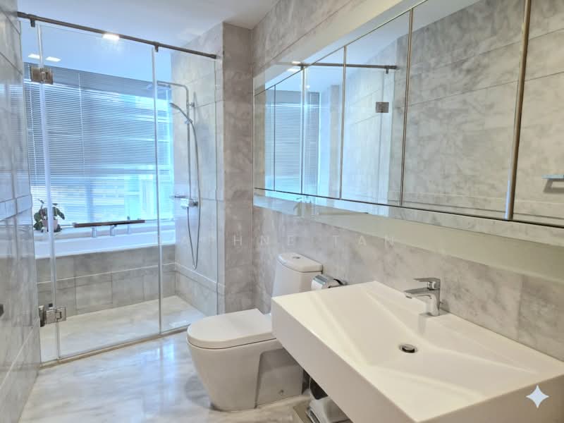 Floridian, 965 Bukit Timah Road, 3 Bedrooms, 1,690 sqft, Condominium For Rent, by Daphne Tan, 500168812 - Bathroom - PropertyGuru.com.sg