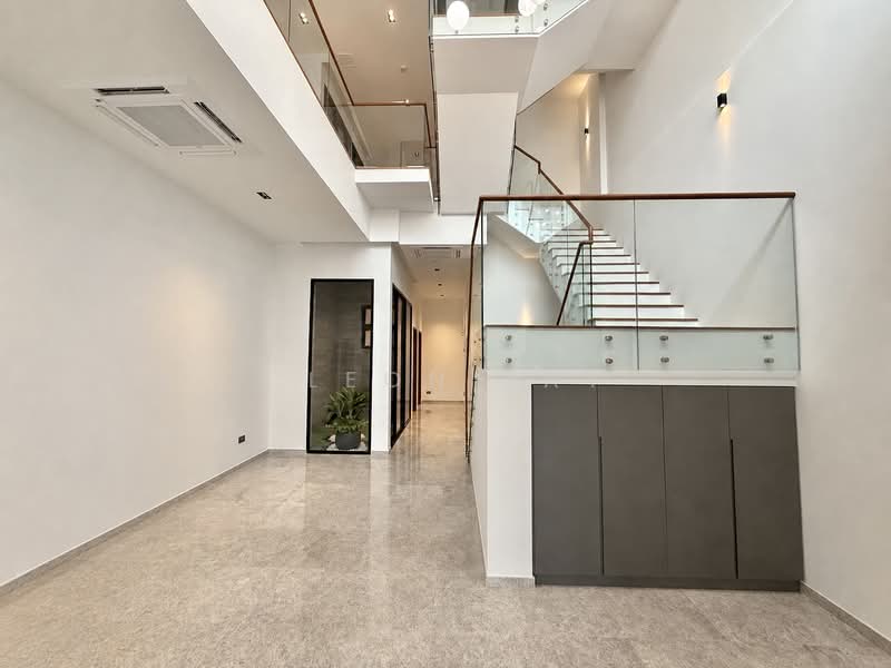 Jalan Sankam, Jalan Sankam, 5 Bedrooms, 4,834 sqft, Terraced House For Sale, by Cleon Tay, 500168817 - Living - PropertyGuru.com.sg