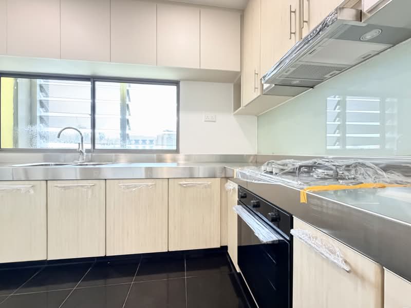 The Abode at Devonshire, 9 Devonshire Road, 3 Bedrooms, 2,723 sqft, Condominium For Sale, by Rain Xie 谢燕瑜, 500168821 - Kitchen - PropertyGuru.com.sg
