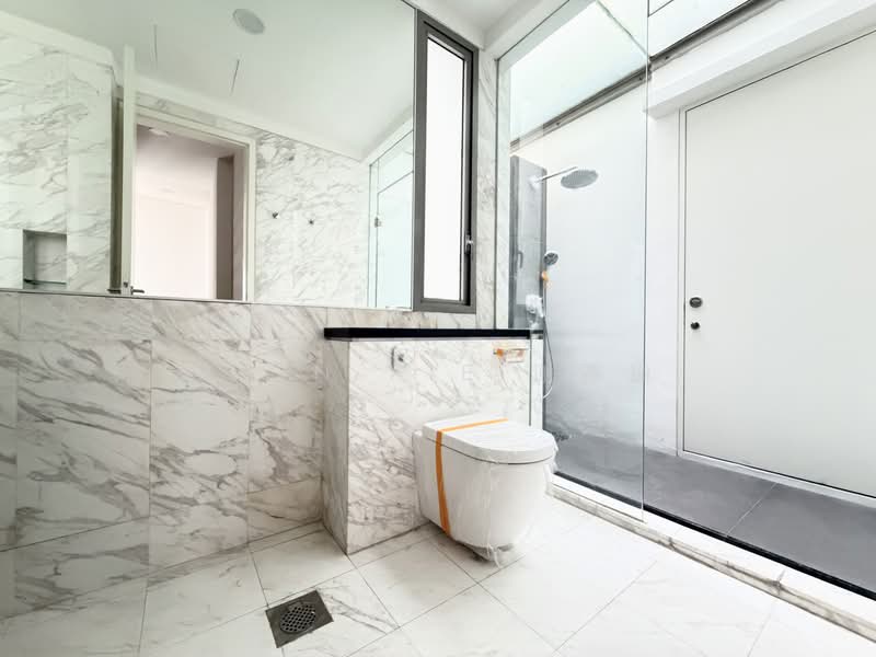 The Abode at Devonshire, 9 Devonshire Road, 3 Bedrooms, 2,723 sqft, Condominium For Sale, by Rain Xie 谢燕瑜, 500168821 - Bathroom - PropertyGuru.com.sg