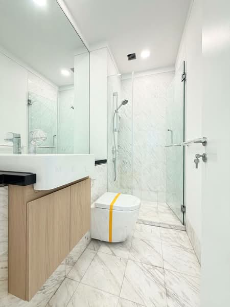 The Abode at Devonshire, 9 Devonshire Road, 3 Bedrooms, 2,723 sqft, Condominium For Sale, by Melvin Lo, 500168823 - Bathroom - PropertyGuru.com.sg