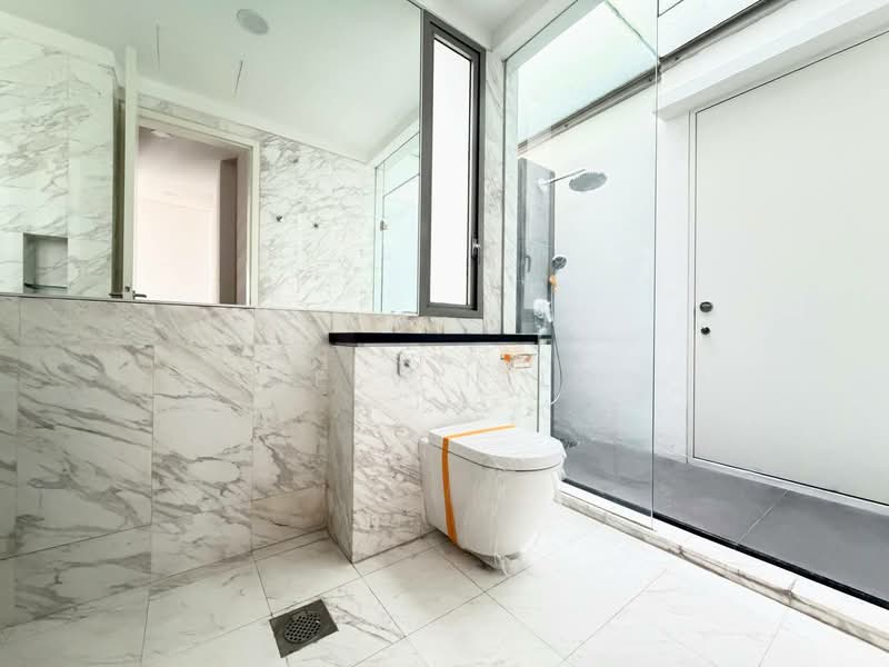 The Abode at Devonshire, 9 Devonshire Road, 3 Bedrooms, 2,723 sqft, Condominium For Sale, by Melvin Lo, 500168823 - Bathroom - PropertyGuru.com.sg