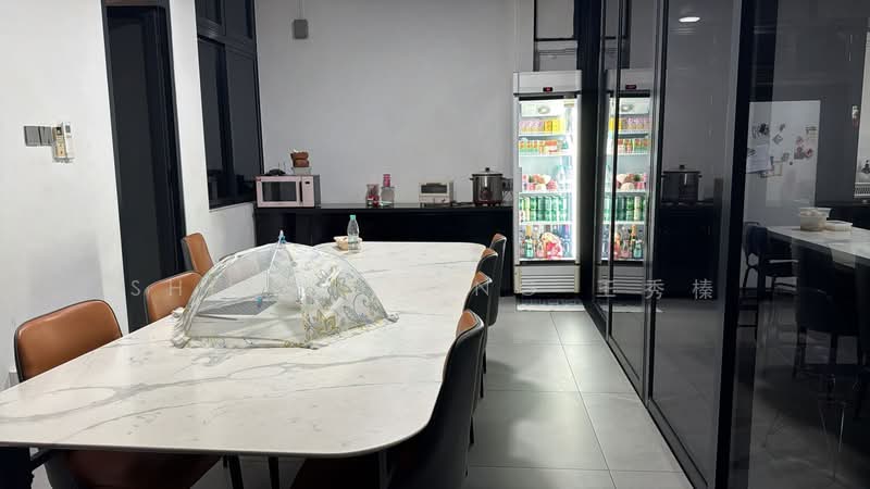 Burgundy Hill, Burgundy Rise, 8 Bedrooms, 3,800 sqft, Semi-Detached House For Sale, by Shirley Ong 王秀榛, 500168844 - Interior - PropertyGuru.com.sg