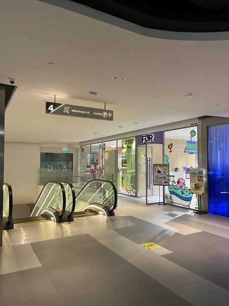 Cathay Building, 2 Handy Road, 1,800 sqft, Food & Beverage For Rent, by Darryl Tan, 500168850 - Interior - CommercialGuru.com.sg