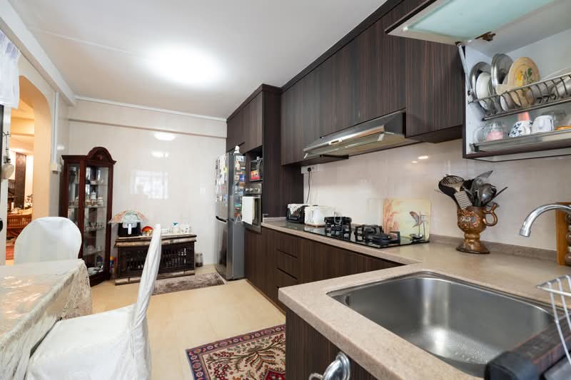 601 Bedok Reservoir Road, 601 Bedok Reservoir Road, 3 Bedrooms, 1,302 sqft, HDB Flat For Sale, by Ashraf Kumar, 500168856 - Kitchen - PropertyGuru.com.sg