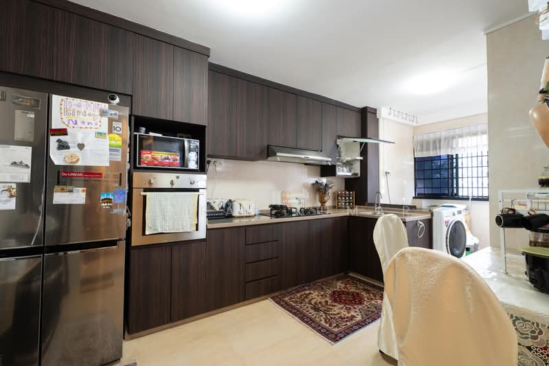 601 Bedok Reservoir Road, 601 Bedok Reservoir Road, 3 Bedrooms, 1,302 sqft, HDB Flat For Sale, by Ashraf Kumar, 500168856 - Kitchen - PropertyGuru.com.sg