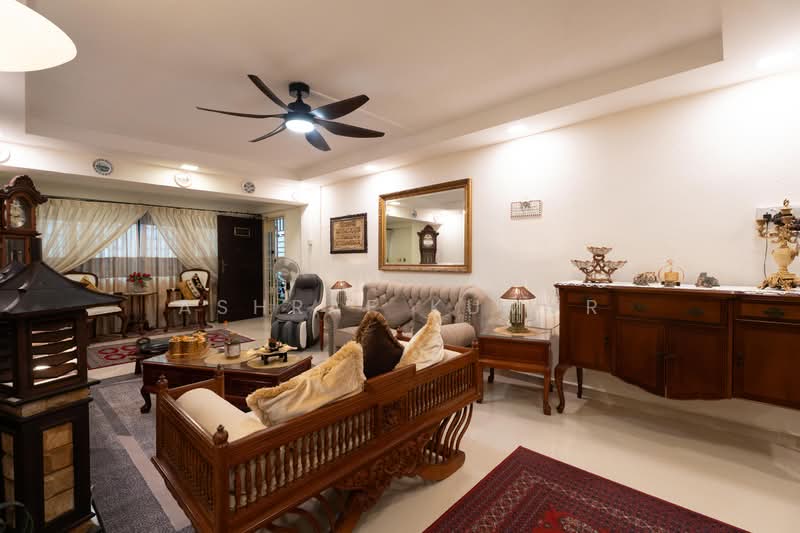 601 Bedok Reservoir Road, 601 Bedok Reservoir Road, 3 Bedrooms, 1,302 sqft, HDB Flat For Sale, by Ashraf Kumar, 500168856 - Living Room - PropertyGuru.com.sg