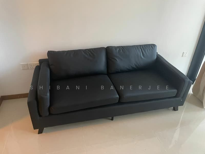 Kingsford Waterbay, 84 Upper Serangoon View, 2 Bedrooms, 689 sqft, Condominium For Sale, by Shibani Banerjee, 500168871 - Living Room - PropertyGuru.com.sg