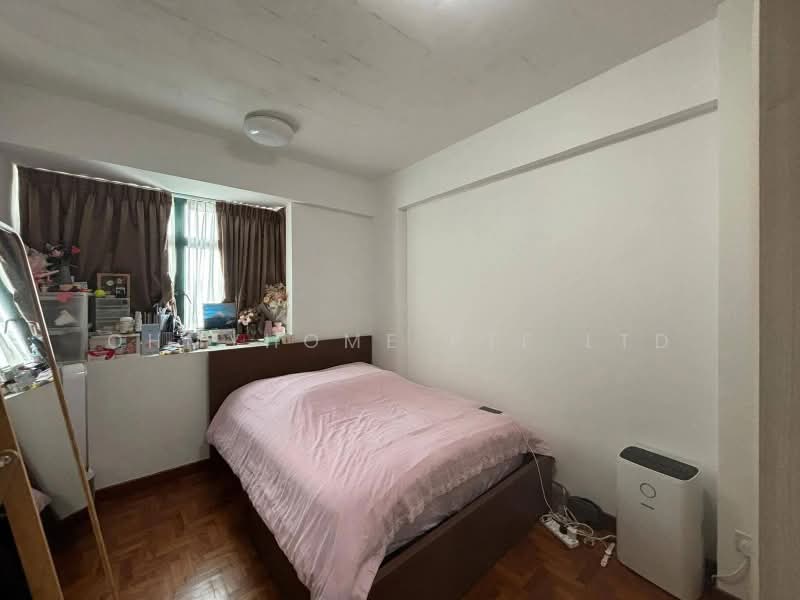 The Springbloom, 145 Serangoon Avenue 3, 3 Bedrooms, 1,539 sqft, Condominium For Rent, by EVON NG, 500168872 - Bedroom - PropertyGuru.com.sg