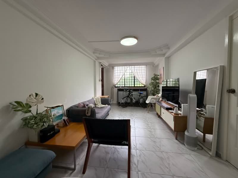 533 Bukit Batok Street 51, 533 Bukit Batok Street 51, 2 Bedrooms, 742 sqft, HDB Flat For Sale, by Joshua Foo, 500168873 - Living Room - PropertyGuru.com.sg