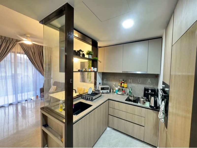 KI Residences At Brookvale, 18 Brookvale Drive, 2 Bedrooms, 753 sqft, Condominium For Sale, by Madeline Phua 潘美珊, 500168874 - PropertyGuru.com.sg