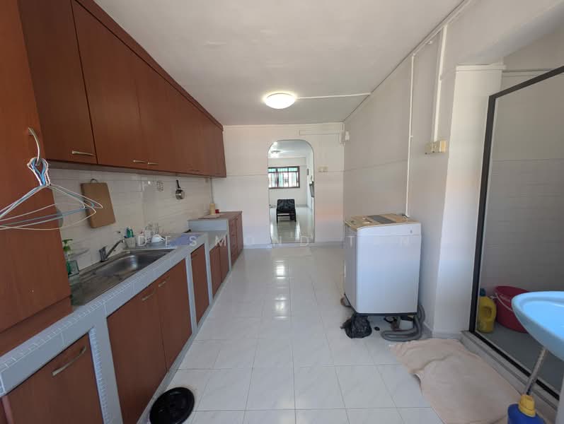536 Upper Cross Street, 536 Upper Cross Street, 2 Bedrooms, 731 sqft, HDB Flat For Sale, by Desmond Tan, 500168876 - Kitchen - PropertyGuru.com.sg