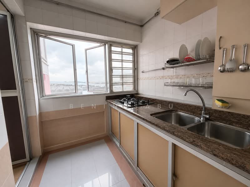 756 Pasir Ris Street 71, 756 Pasir Ris Street 71, 3 Bedrooms, 1,141 sqft, HDB Flat For Sale, by Benin Sabu, 500168877 - Kitchen - PropertyGuru.com.sg