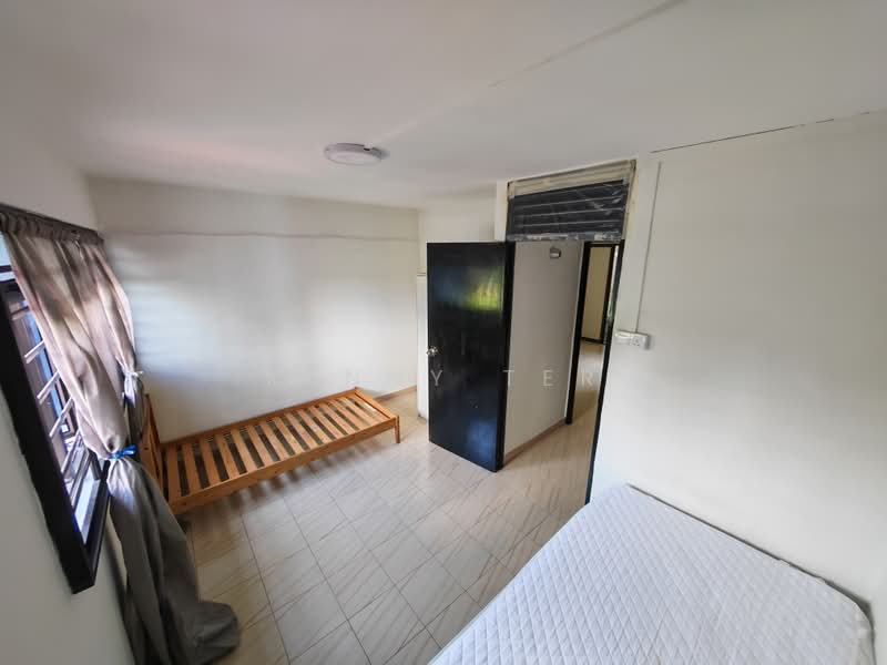 304 Shunfu Road, 304 Shunfu Road, 3 Bedrooms, 990 sqft, HDB Flat For Sale, by Kenny Ter, 500168883 - Bedroom - PropertyGuru.com.sg