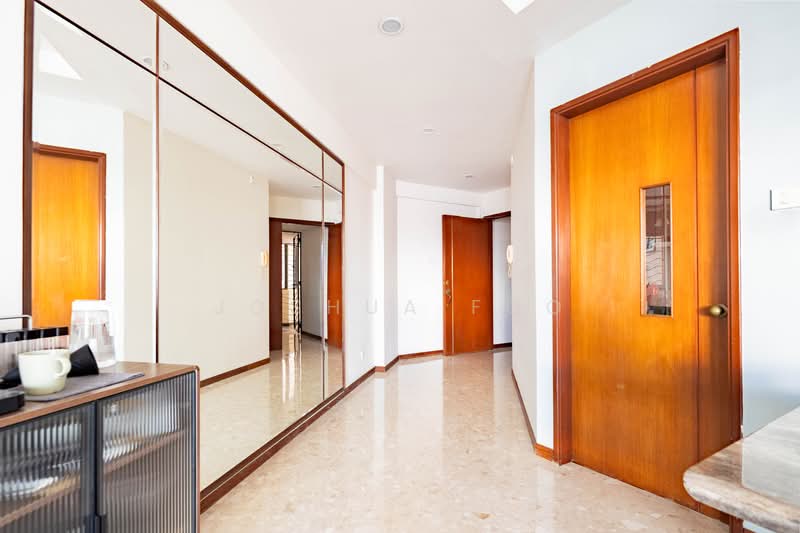 Summerdale, 2 Boon Lay Drive, 3 Bedrooms, 1,216 sqft, Condominium For Sale, by Joshua Foo, 500168887 - Entrance - PropertyGuru.com.sg