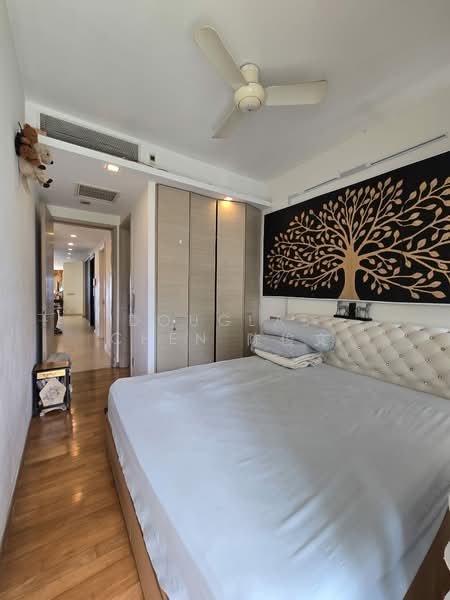 The Azure, 201 Ocean Drive, 3 Bedrooms, 1,927 sqft, Condominium For Sale, by Douglas Chen 陈俊文, 500168889 - Bedroom - PropertyGuru.com.sg