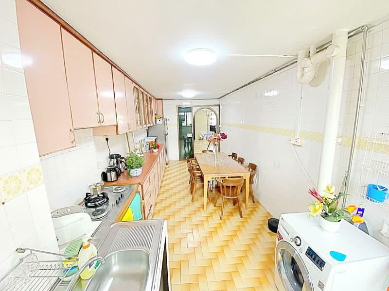 522 Ang Mo Kio Avenue 5, 522 Ang Mo Kio Avenue 5, 3 Bedrooms, 980 sqft, HDB Flat For Sale, by Eugene Chen, 500168916 - Kitchen - PropertyGuru.com.sg
