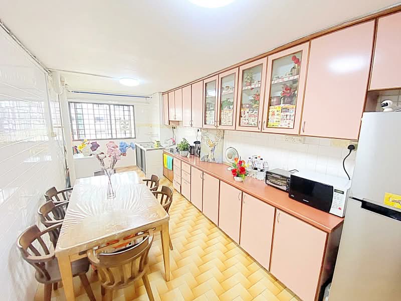 522 Ang Mo Kio Avenue 5, 522 Ang Mo Kio Avenue 5, 3 Bedrooms, 980 sqft, HDB Flat For Sale, by Eugene Chen, 500168916 - Kitchen - PropertyGuru.com.sg