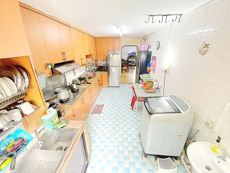 522 Ang Mo Kio Avenue 5, 522 Ang Mo Kio Avenue 5, 3 Bedrooms, 980 sqft, HDB Flat For Sale, by Eugene Chen, 500168916 - Kitchen - PropertyGuru.com.sg