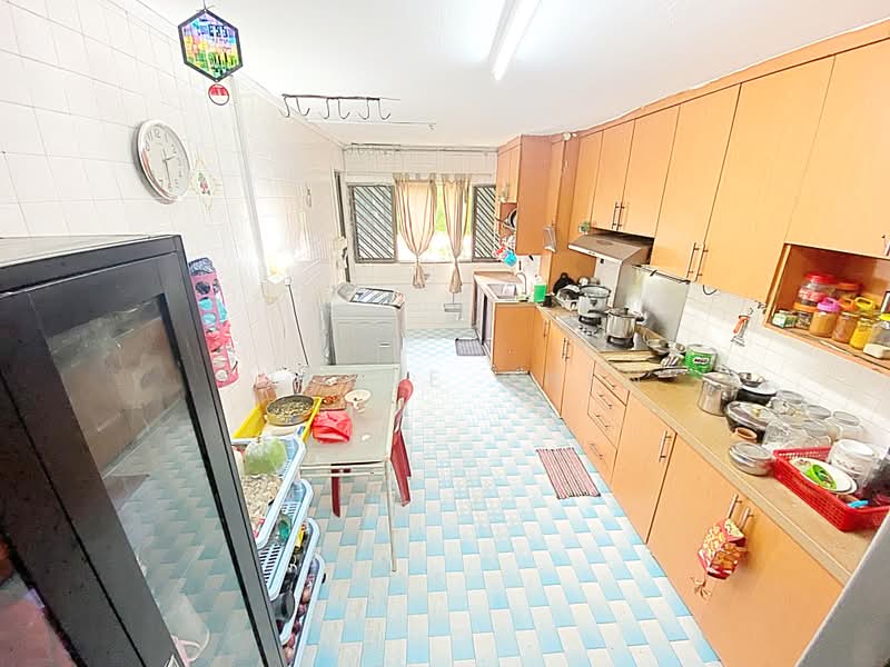 522 Ang Mo Kio Avenue 5, 522 Ang Mo Kio Avenue 5, 3 Bedrooms, 980 sqft, HDB Flat For Sale, by Eugene Chen, 500168916 - Kitchen - PropertyGuru.com.sg