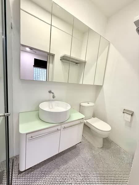 Apartment near Dunman Food Centre!, , 2 Bedrooms, 550 sqft, Apartment For Rent, by Eason Sim 沈绍彬, 500168927 - Bathroom - PropertyGuru.com.sg