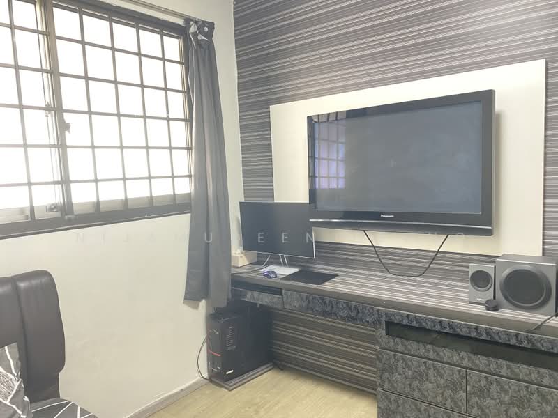 745 Jurong West Street 73, 745 Jurong West Street 73, 3 Bedrooms, 1,119 sqft, HDB Flat For Sale, by Nijamudeen Deeno, 500168940 - Study - PropertyGuru.com.sg