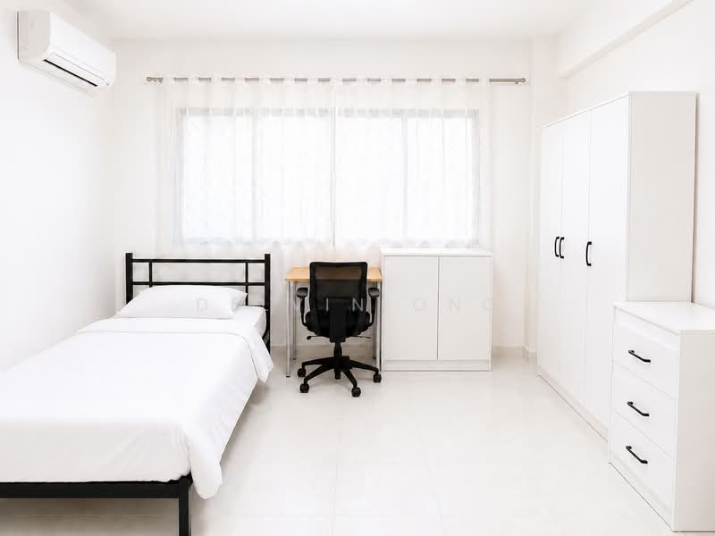 911 Jurong West Street 91, 911 Jurong West Street 91, 4 Bedrooms, 1,313 sqft, HDB Flat For Sale, by Delvin Ong, 500168942 - Bedroom - PropertyGuru.com.sg