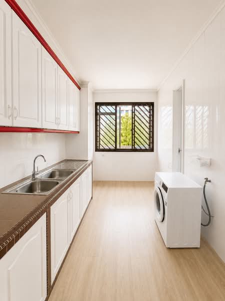 911 Jurong West Street 91, 911 Jurong West Street 91, 4 Bedrooms, 1,313 sqft, HDB Flat For Sale, by Delvin Ong, 500168942 - Kitchen - PropertyGuru.com.sg