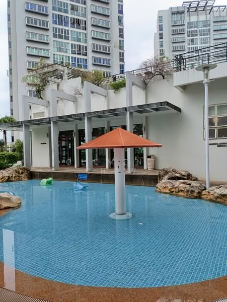 Rio Vista, 32 Upper Serangoon View, 3 Bedrooms, 1,249 sqft, Condominium For Sale, by Clement Chew, 500168946 - Exterior - PropertyGuru.com.sg