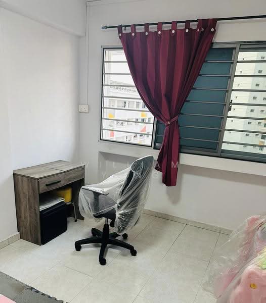 840 Jurong West Street 81, 840 Jurong West Street 81, Boon Lay / Jurong / Tuas, Room Rental, 150 sqft, HDB Flat For Rent, by William Yong, 500168947 - Study - PropertyGuru.com.sg
