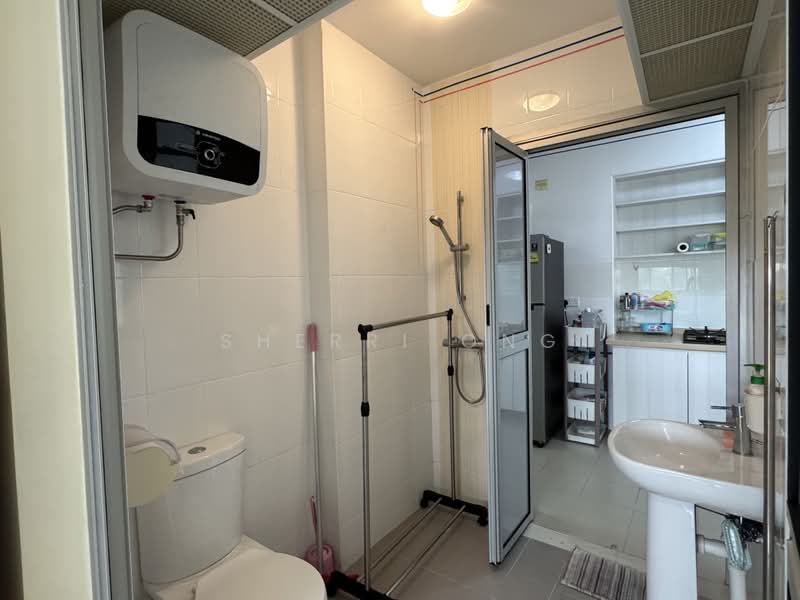 104D Canberra Street, 104D Canberra Street, 1 Bedroom, 560 sqft, HDB Flat For Rent, by Sherri Ong, 500168948 - Bathroom - PropertyGuru.com.sg