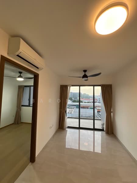 The Florence Residences, 99 Hougang Avenue 2, 1 Bedroom, 484 sqft, Condominium For Sale, by Baron Yeo, 500168954 - Balcony - PropertyGuru.com.sg