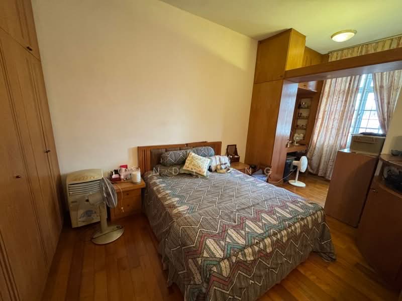 Yi Kai Court, 371 Upper Paya Lebar Road, 4 Bedrooms, 1,668 sqft, Apartment For Sale, by Cindy Ong, 500168970 - Master Bedroom (Original Photo) - PropertyGuru.com.sg