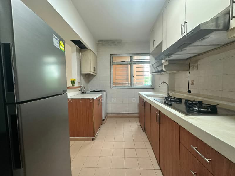 296 Punggol Central, 296 Punggol Central, 3 Bedrooms, 1,183 sqft, HDB Flat For Rent, by Alson Ong, 500168974 - Kitchen - PropertyGuru.com.sg