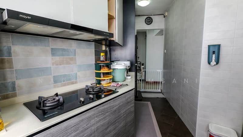 158B Rivervale Crescent, 158B Rivervale Crescent, 3 Bedrooms, 1,185 sqft, HDB Flat For Sale, by Nadiyah Kamsani, 500168976 - Kitchen - PropertyGuru.com.sg