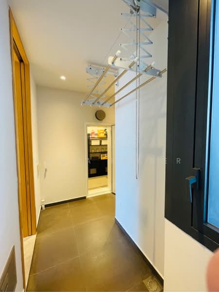 Nouvel 18, 18 Anderson Road, 4 Bedrooms, 2,476 sqft, Condominium For Rent, by Nadia Ederer, 500168986 - Laundry Area - PropertyGuru.com.sg