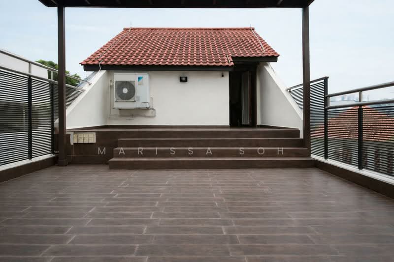 Renovated Detached with Pool, 1KM to Henry Park, , 5 Bedrooms, 5,672 sqft, Detached House For Sale, by Marissa Soh, 500168987 - Attic - PropertyGuru.com.sg