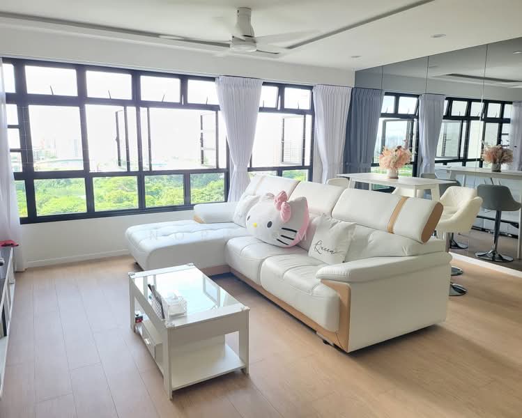 472A Fernvale Street, 472A Fernvale Street, 3 Bedrooms, 1,216 sqft, HDB Flat For Sale, by Nora Omar, 500168993 - Living Room - PropertyGuru.com.sg