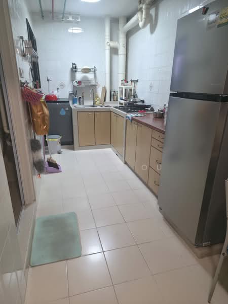 12 Cantonment Close, 12 Cantonment Close, Room Rental, 100 sqft, HDB Flat For Rent, by Daryl Ou, 500168995 - Kitchen - PropertyGuru.com.sg