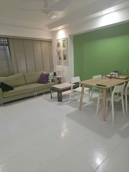 12 Cantonment Close, 12 Cantonment Close, Room Rental, 100 sqft, HDB Flat For Rent, by Daryl Ou, 500168995 - Living Room - PropertyGuru.com.sg