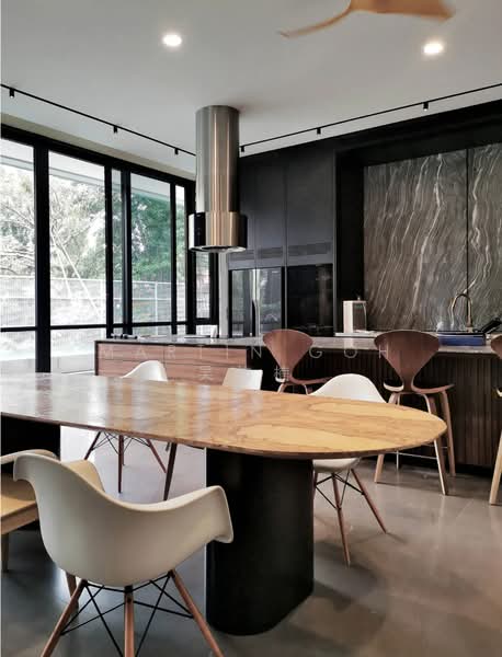 Modern GCB 🌟 Elevated Regular Plot 🌟 Value Buy‼️, , 5 Bedrooms, 8,000 sqft, Good Class Bungalow For Sale, by Martin Goh 吴伟楠, 500169011 - Kitchen - PropertyGuru.com.sg