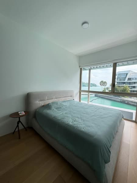 The Reef at King's Dock, 2 Harbourfront Avenue, 2 Bedrooms, 743 sqft, Condominium For Sale, by Jasvin Narulla, 500169024 - Bedroom - PropertyGuru.com.sg