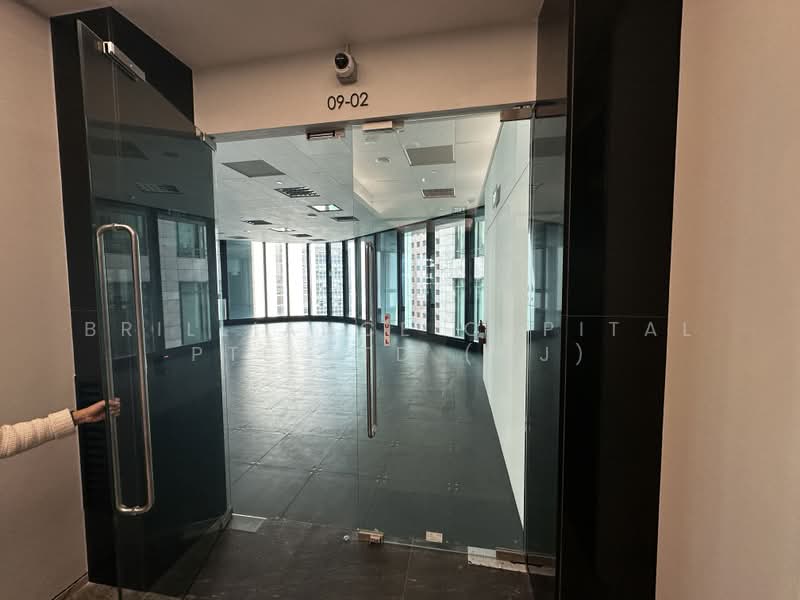 Hub Synergy Point, 70 Anson Road, 2,668 sqft, Office For Rent, by MJ ZHUO, 500169031 - Entrance - CommercialGuru.com.sg