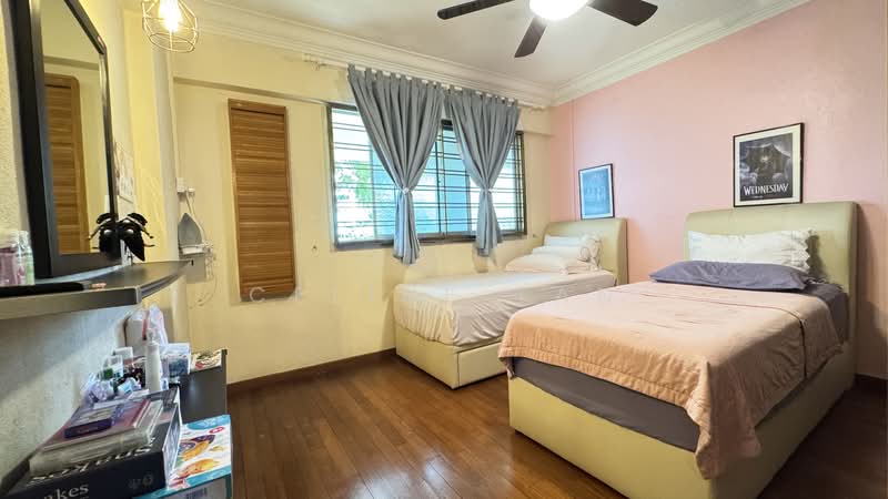 834 Yishun Street 81, 834 Yishun Street 81, 3 Bedrooms, 1,571 sqft, HDB Flat For Sale, by Celine Tan, 500169032 - Bedroom - PropertyGuru.com.sg