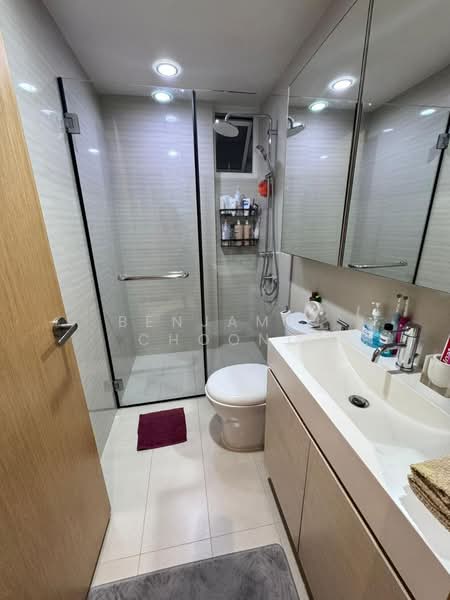 The Tampines Trilliant, 21 Tampines Central 7, 3 Bedrooms, 1,001 sqft, Executive Condominium For Rent, by Benjamin Choong, 500169036 - Bathroom - PropertyGuru.com.sg