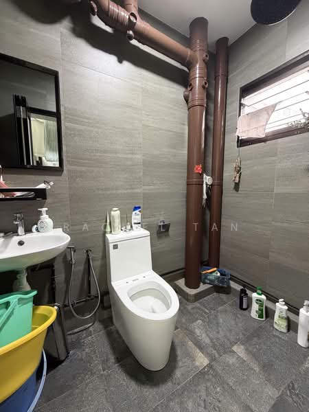 618 Senja Road, 618 Senja Road, Room Rental, 86 sqft, HDB Flat For Rent, by Rachel Tan, 500169038 - Bathroom - PropertyGuru.com.sg