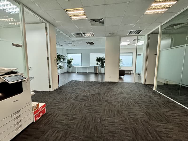 Suntec City Tower, 6 Temasek Boulevard, 6,000 sqft, Office For Rent, by Benjamin Ng, 500169046 - Interior - CommercialGuru.com.sg