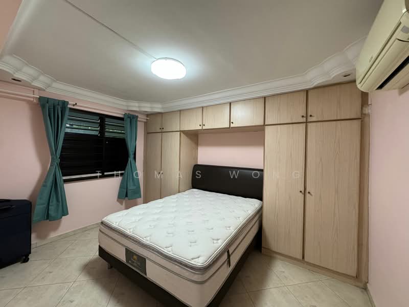 119 Bukit Merah View, 119 Bukit Merah View, 2 Bedrooms, 700 sqft, HDB Flat For Sale, by Thomas Wong, 500169047 - Bedroom - PropertyGuru.com.sg