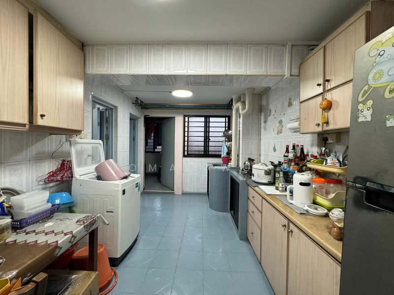 119 Bukit Merah View, 119 Bukit Merah View, 2 Bedrooms, 700 sqft, HDB Flat For Sale, by Thomas Wong, 500169047 - Kitchen - PropertyGuru.com.sg